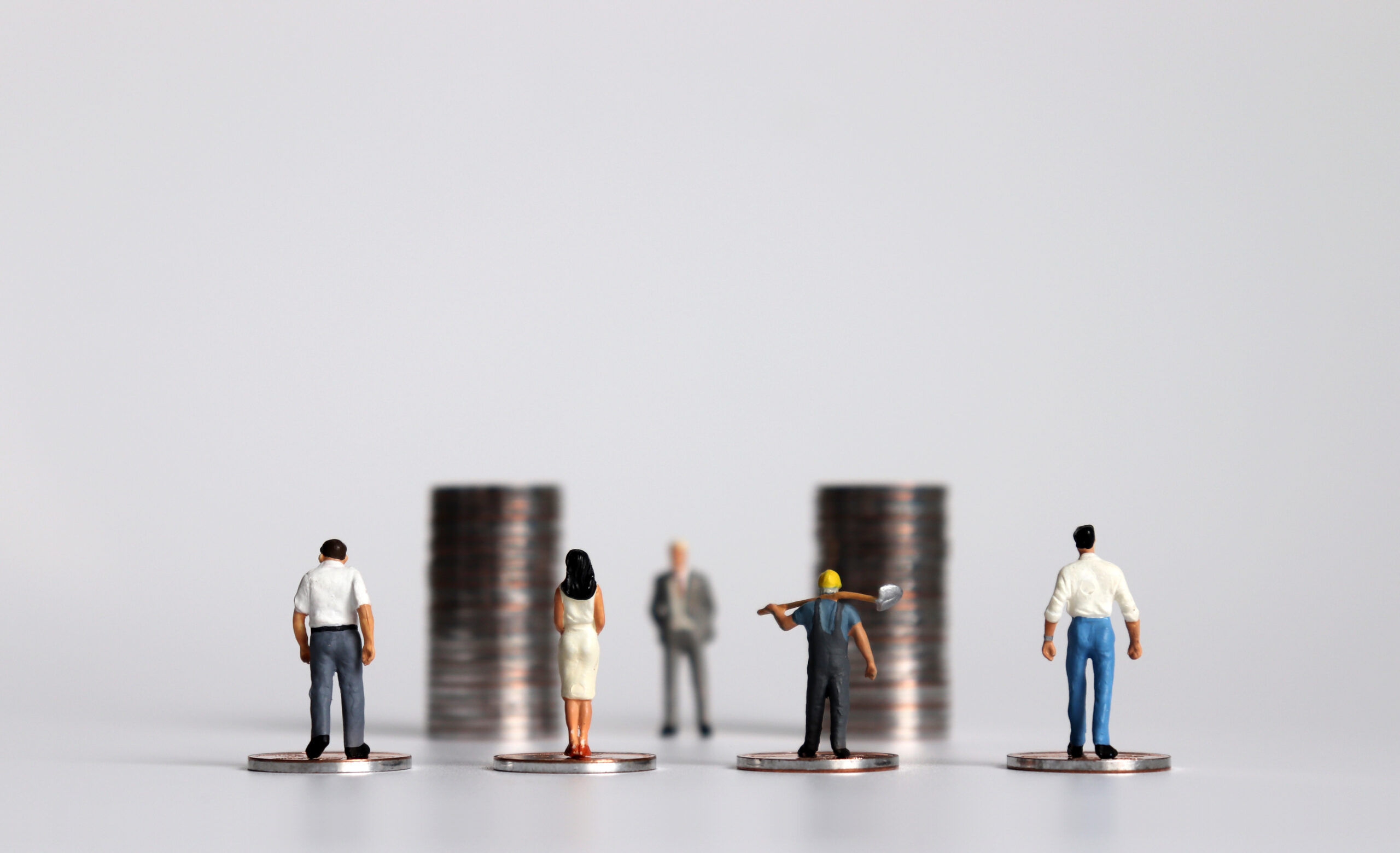 Does Raising the Minimum Wage Lower Poverty Rates?
